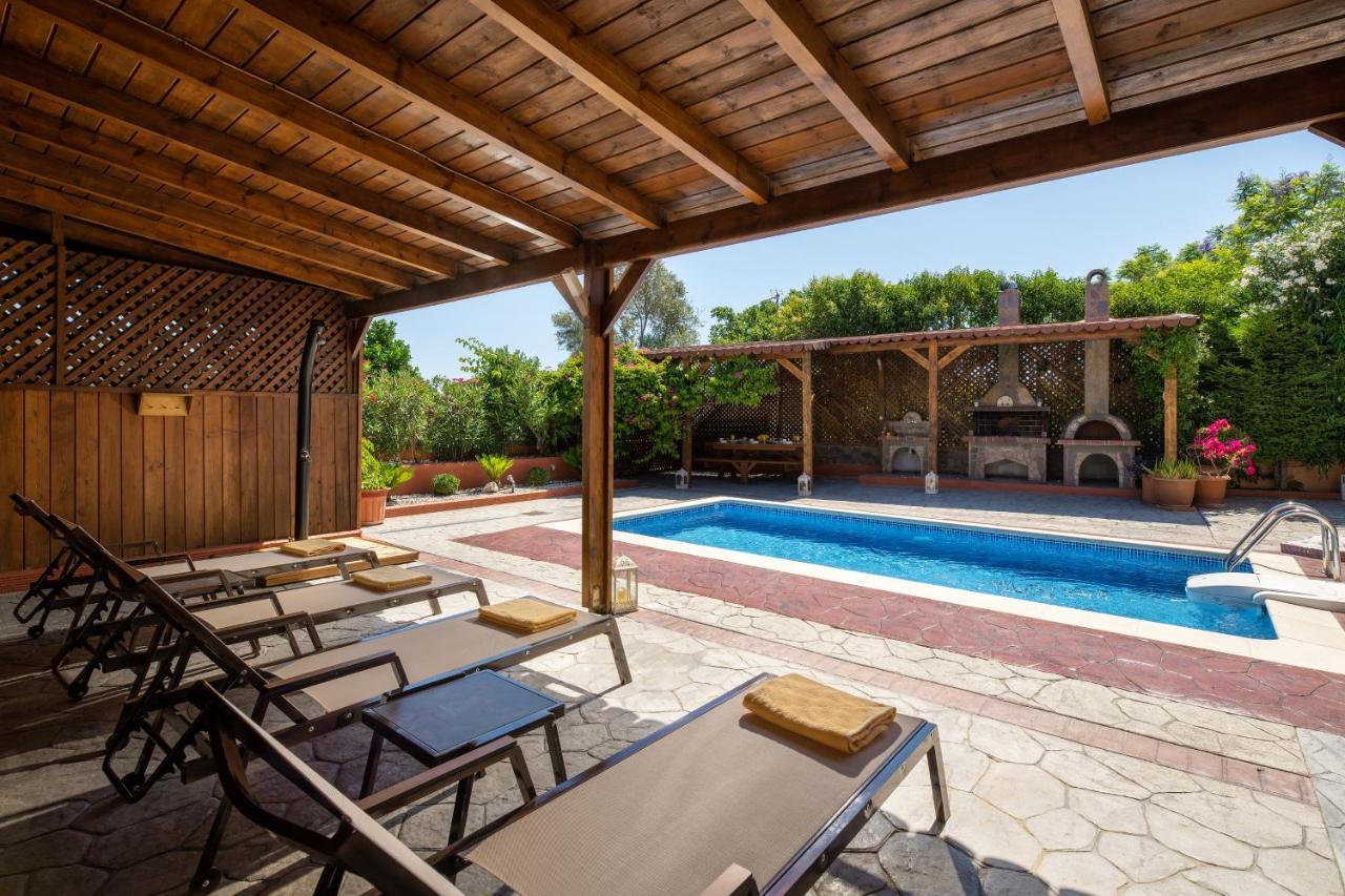 Antico Rosso Villa Ialysos  Exterior photo